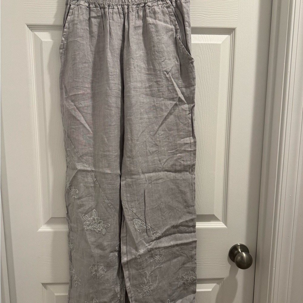 Women's Gray Embroidered Joggers